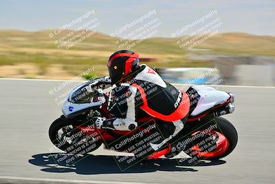 media/Apr-13-2025-TrackXperience (Sun) [[fb1ef998a6]]/Level 2 (Intermediate)/Turn 8 (Session 3)/